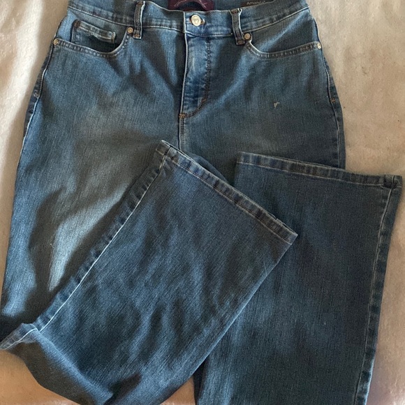 Gloria Vanderbilt Amanda bootcut - Picture 2 of 6